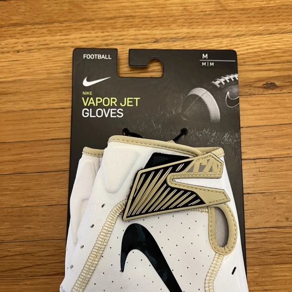 Nike Vapor Jet NCAA Purdue Boilermakers Receiver DB Gloves Size Medium NEW - Picture 5 of 7